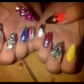 Nails 