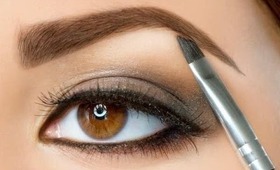 How to Shape Your Own Eyebrows - Plucking and Shaping