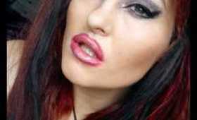 cat eyeliner