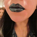 Glitter Black Lips 
