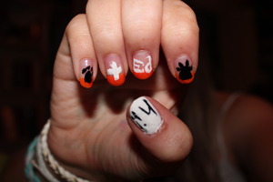Ed Sheeran is a great artist and I'm such a fan of him, so I saw a picture on Tumblr of Ed Sheeran nail art. This is my recreation!