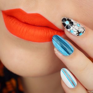 Hand painted floral & striped nails, paired with Kat Von D A-Go-Go Liquid Lipstick
www.lacquerstyle.com