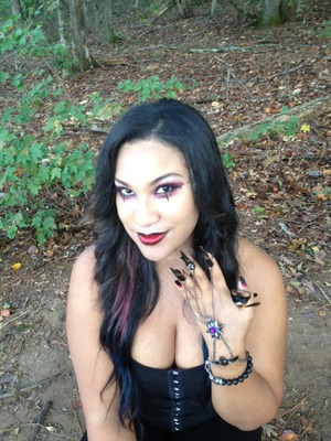 Look for a vampire tutorial i did!
