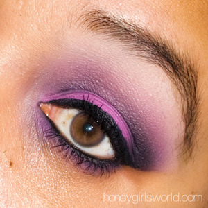 Using I-Candy Couture Mineral Eye Shadows in: Only in My Dreams, Hawaiian Hunny, Roselani, Peaches & Creme and New Moon
