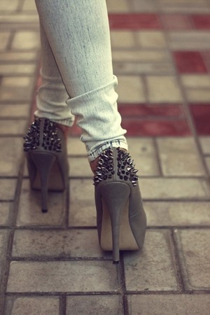 heels <3