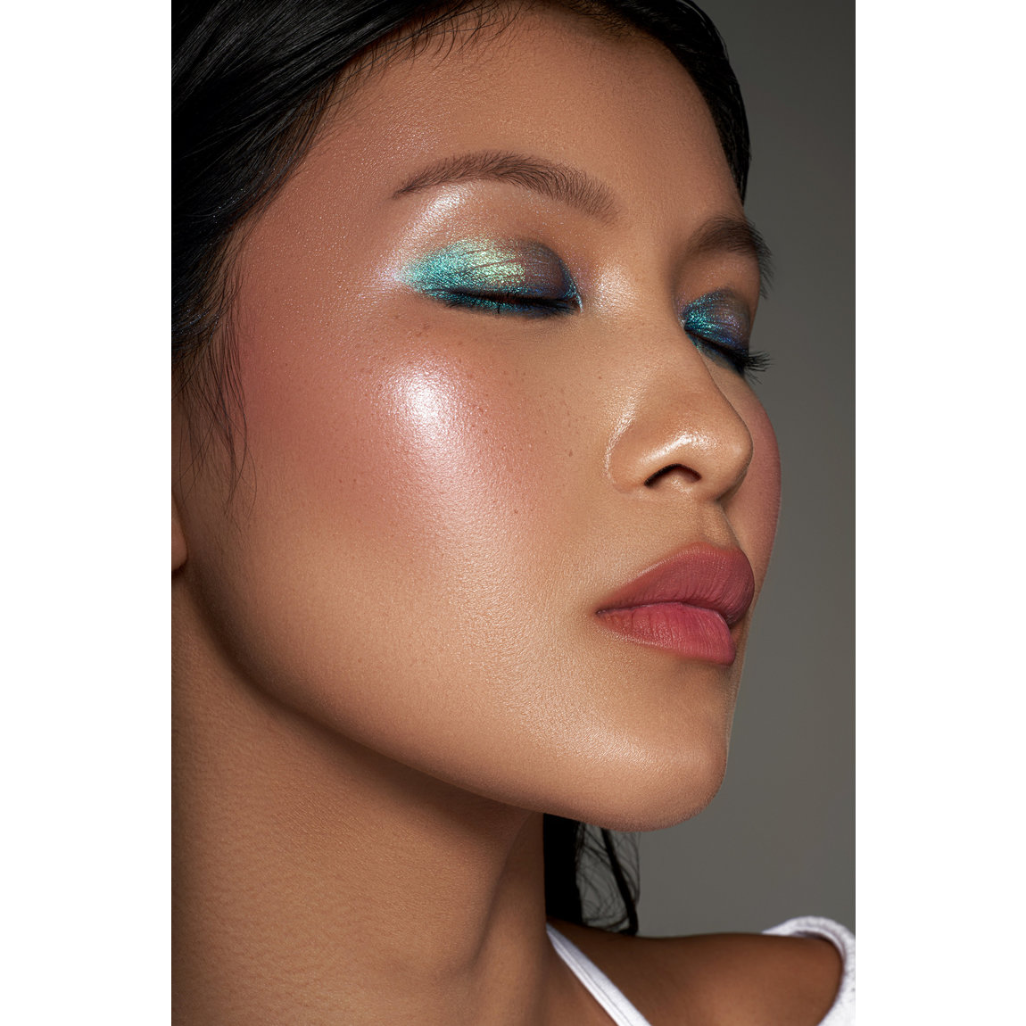 ダネッサマイリックス Lightwork V アイシャドウパレット 試してみた】Lightwork V: I Am Palette DANESSA MYRICKS BEAUTY