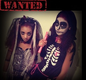 lol i made!! me and my lil sister for halloween comment and like!! ;-) 