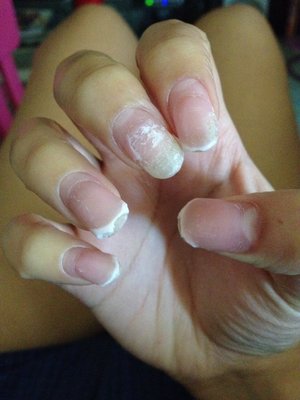 How to take off acrylic nails without acetone nail polish remover? |  Beautylish