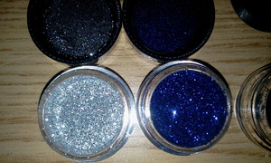 (From right to left) Hot kiss, Fresh Lime, Black, Purple and Platinum Baby