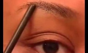 How to hide mistakes on your eyebrows