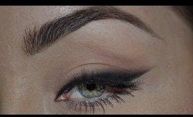 SMOKEY EYELINER /  ДЫМЧАТАЯ ПОДВОДКА ДЛЯ ГЛАЗ