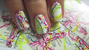 Cute and easy map nail art