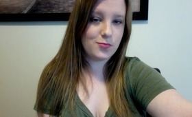 Face Makeup: Blush, highlighter, pressed powder..