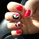 queen if hearts nails with rose and playing card 