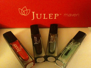 Julep Intro Box December 2011 [It Girl]