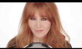 Smokey Eye 'Til I Die: Charlotte Tilbury's Signature Smokey Eye Tutorial On Herself
