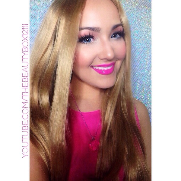 barbie makeup dikhaiye