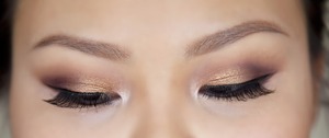 Copper pigment with brown smokey eyes 