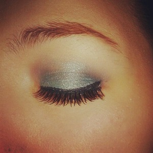 Beautiful, Silver & Blue light Smokey effect With a simple winged liner and simple Lashes 