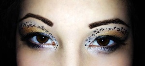 Leopard eye make up design perfect for halloween :)