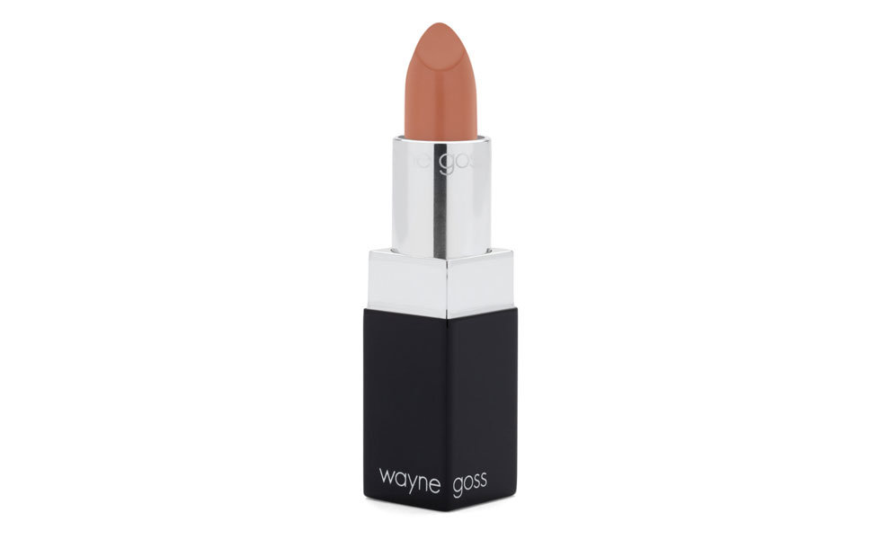 Get a free gift with your qualifying Wayne Goss purchase.