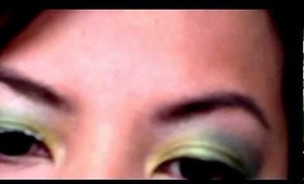 HOW TO - False Lashes