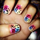 Leopard Manicure. 