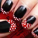 Minnie Mouse nails