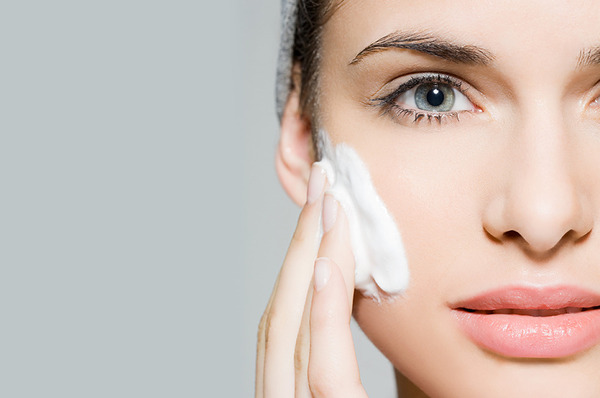 how-to-avoid-pimples-after-shaving-face-with-sensitive-skin-just-shaver