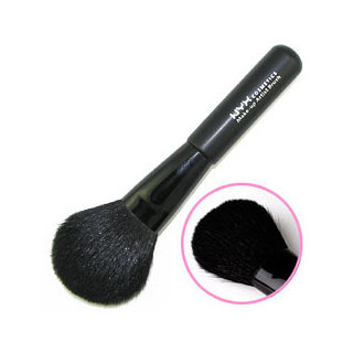 NYX Cosmetics Powder Brush
