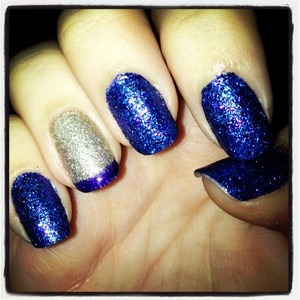 Glitter nails with purple tip, used 3D glitter nail polish :) 