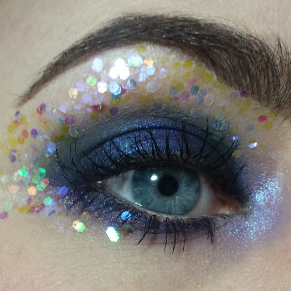 Glitter smokes | Rachel G.'s Photo | Beautylish