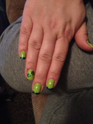 St Patrick's day nails