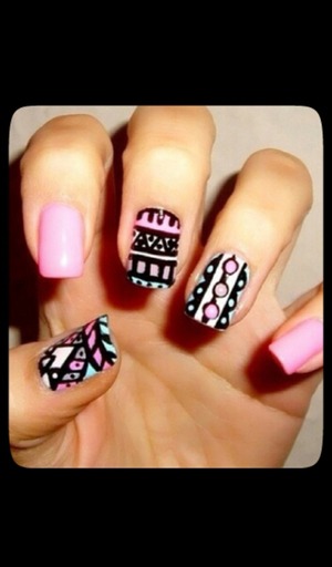 I love nail designs:)