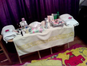 home made salon table :)