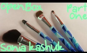 Open Me Up - Sonia Kashuk LE Brush Set