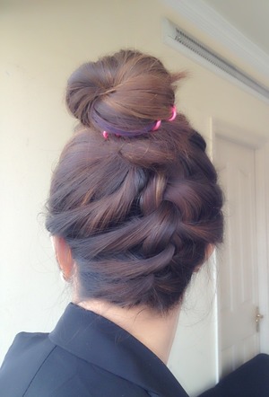 How is my hair do with a purple highlight in it??