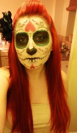 My 2012 Halloween Make-Up look Sugar Skull x 
Hope you like it! 
Sophie
x