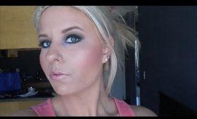 Black and Blue Smokey Eye (Chit Chat)