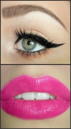 One of the my everyday looks thought it looks great with dark pink lip stick. 
(Not me in pic ) 