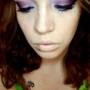 Purple smoky eye 