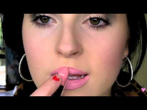 bijnaam inflatie ondernemen Review ♡ NYX Matte Lipsticks ♡ Nude, Hippie Chic, Pale Pink | shaaanxo  Video | Beautylish