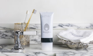 オモロヴィッツア Gold Night Drops | Beautylish