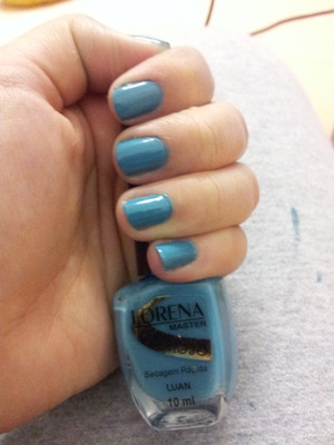 Todays nail color 
Mint blue <3