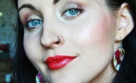 Glittering Gold Eyes || Hot Coral Lips