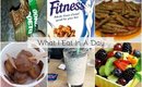 What I eat in a day! 🍛 🍕 🍓🍦