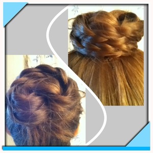 Got the idea from Lilith Moon. But changed it into a bun:)
