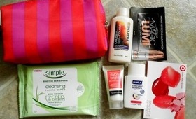 Target Beauty Bag Spring 2012 (ENG)