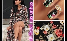 Dark Floral nas unhas