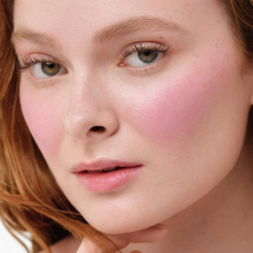 Anastasia Beverly Hills model wearing the Blurring Serum Blush in Baby Pink